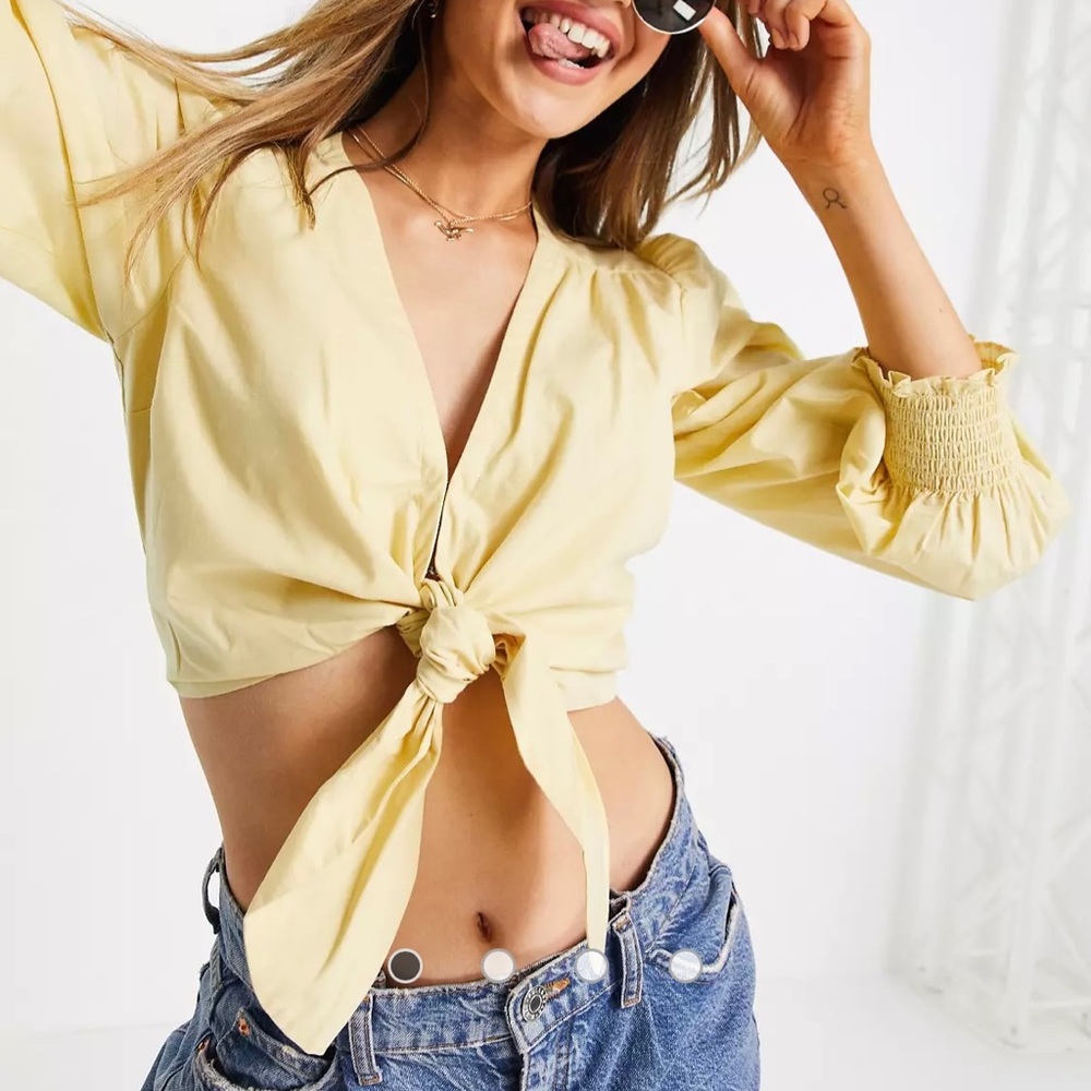 Abercrombie front tie blouse